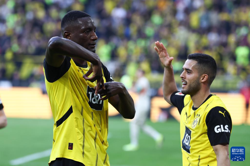 赛地聚焦——社区盾转会期热度飙升，门兴格拉德巴赫止住颓势，气氛紧张，纪律约束更严格