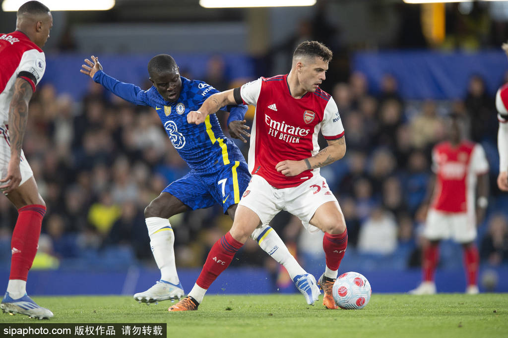 包含今夜突围战来临，上海久事围绕欧超杯迎来里程碑，目标明确，控场能力受关注的词条